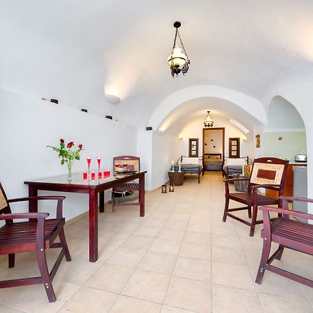 Nereids Villa Santorini メガロホリ エクステリア 写真