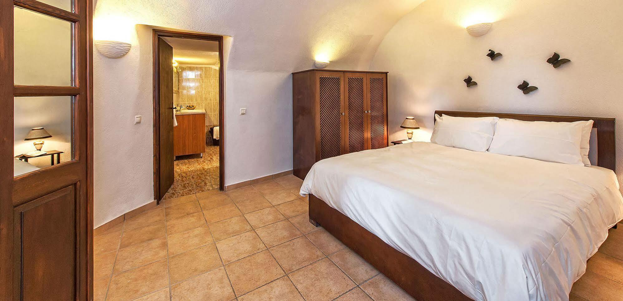Nereids Villa Santorini メガロホリ エクステリア 写真